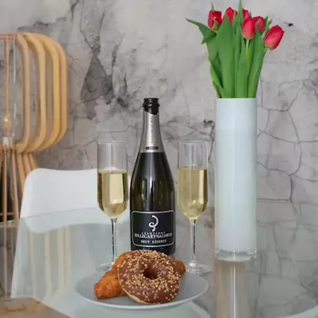 Elegant Stylish Modern Downtown Next 2 Danube Διαμέρισμα *